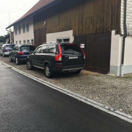 Stadtrand Winterthur Apartamento Wiesendangen Exterior foto